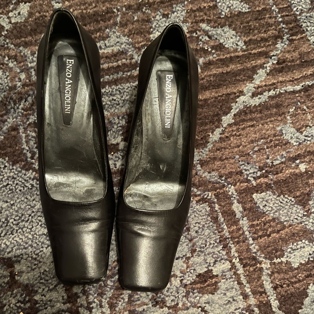 Used dress heels.